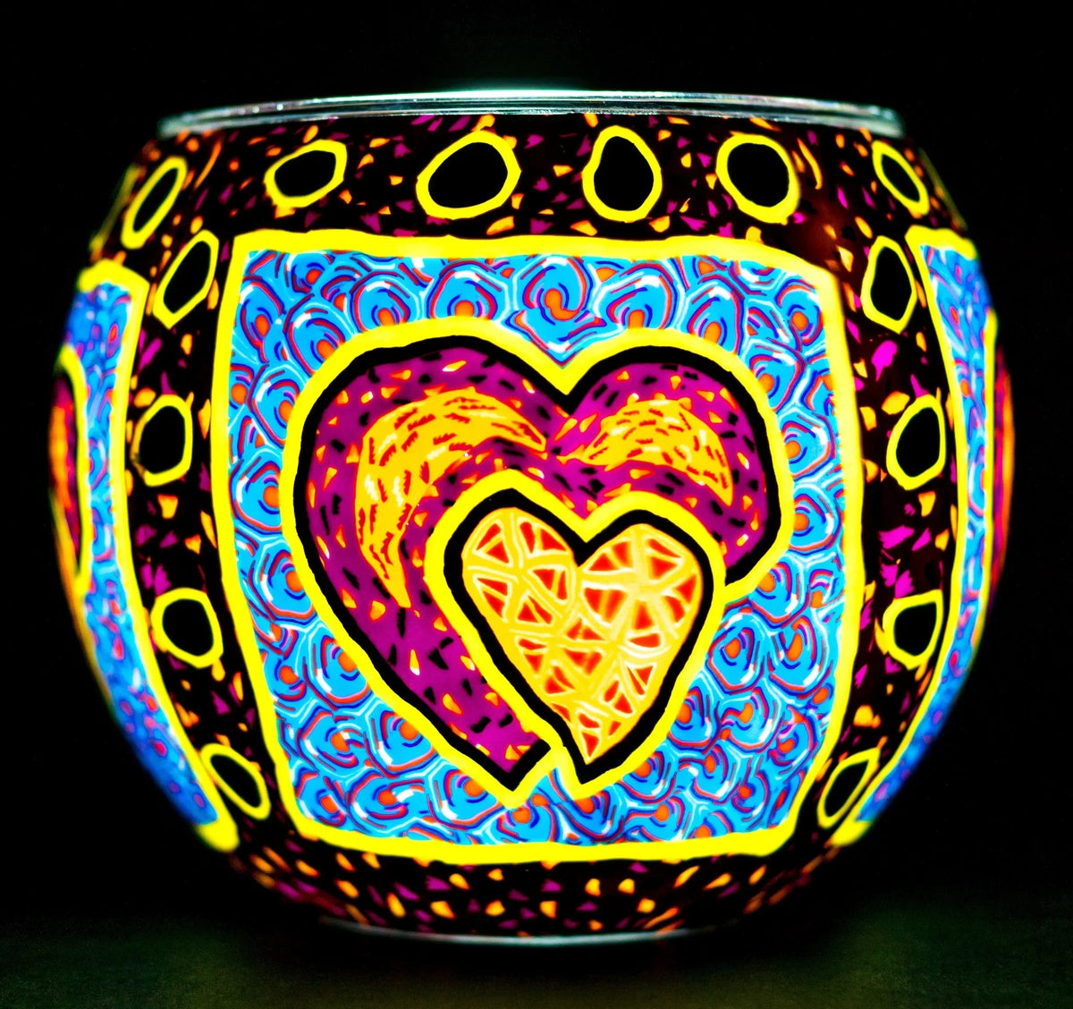 Pair Of Hearts light globe glowing on LED base bundle