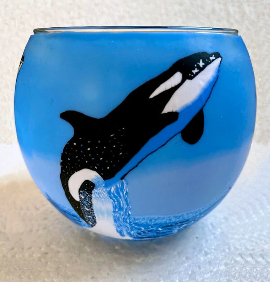 Claymaster Orca Leap light globe with a black-and-white orca diving through a splash on a blue ocean gradient